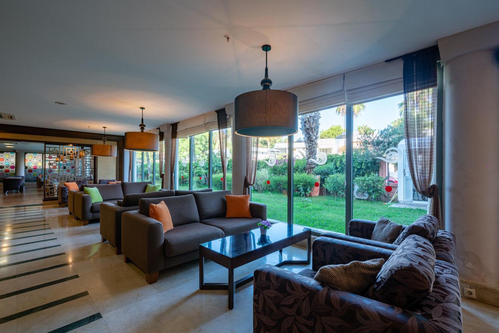 Palmeras Beach Hotel Ultra All Inclusive Konaklı Esterno foto
